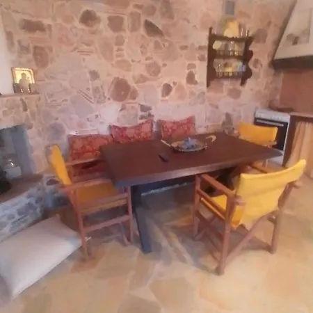 فيلة Thodis Villa'S *